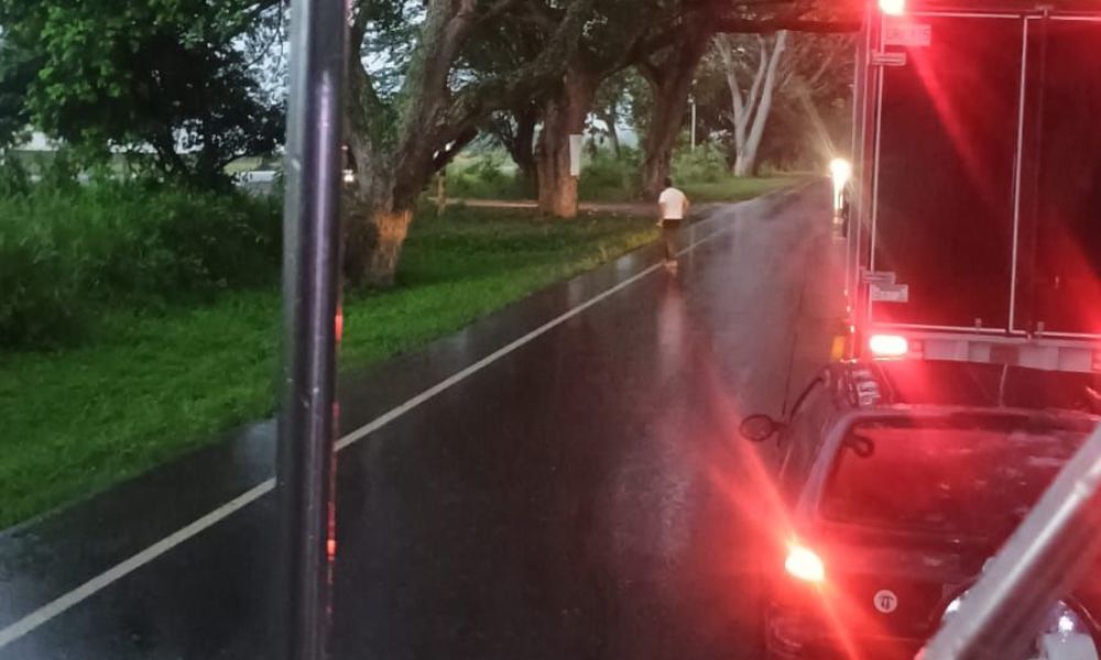 Cierre en la vía Neiva - Pitalito Paso habilitado cada 6 horas