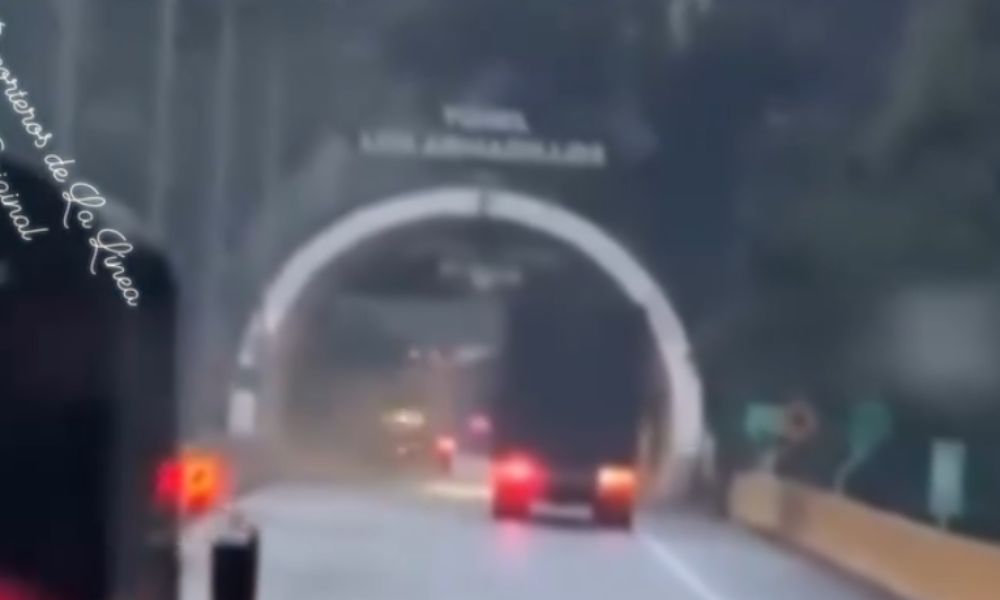 Momento exacto del accidente en la vía Calarcá Cajamarca