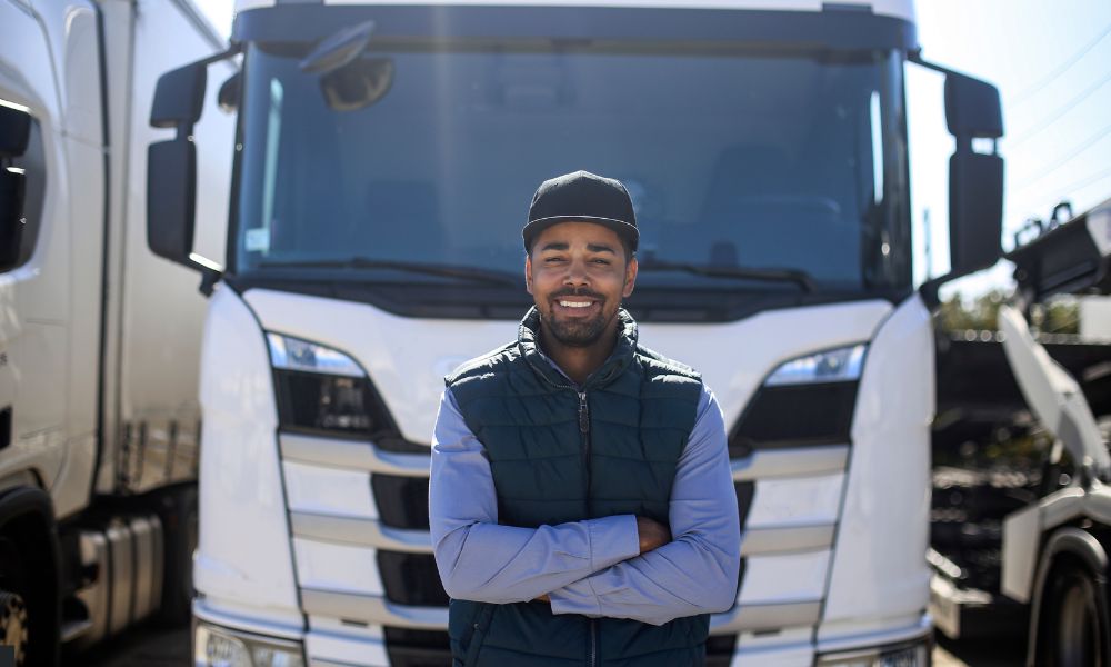 Es cierto que los camioneros manejan mejor que los conductores de autos pequeños