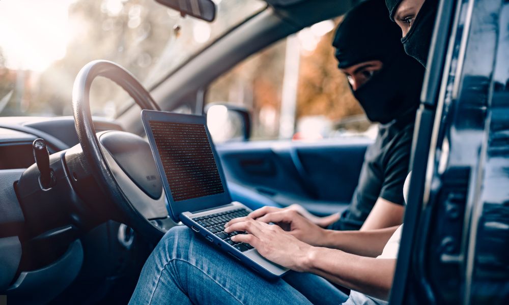 evitar hackeos en los sistemas de rastreo satelital del camión